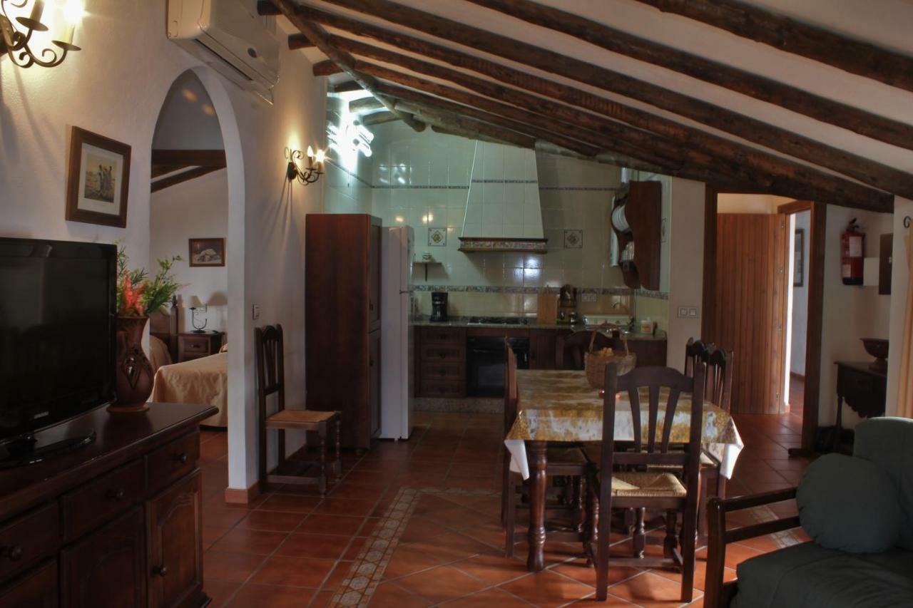 סהרה דה לה סיירה Casas Rurales Molino La Ermita מראה חיצוני תמונה