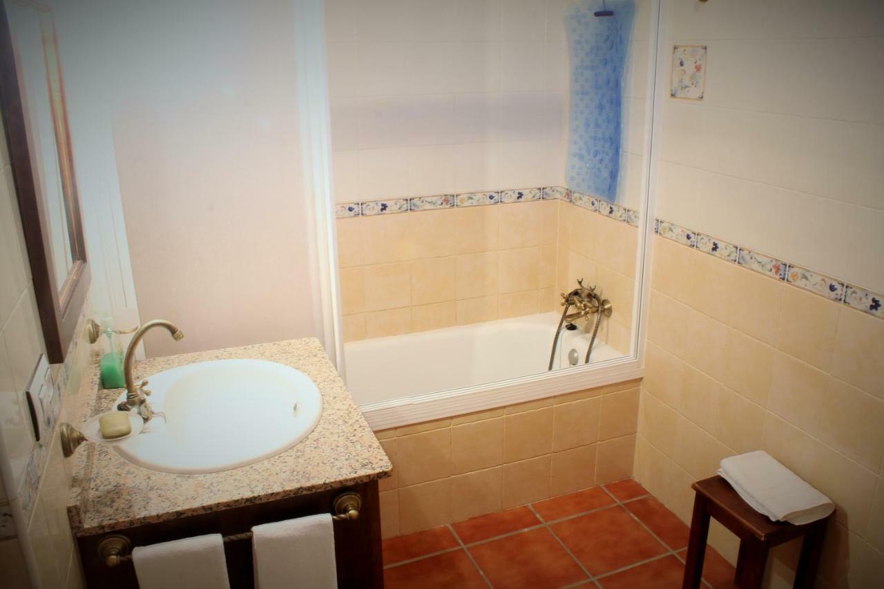 סהרה דה לה סיירה Casas Rurales Molino La Ermita מראה חיצוני תמונה