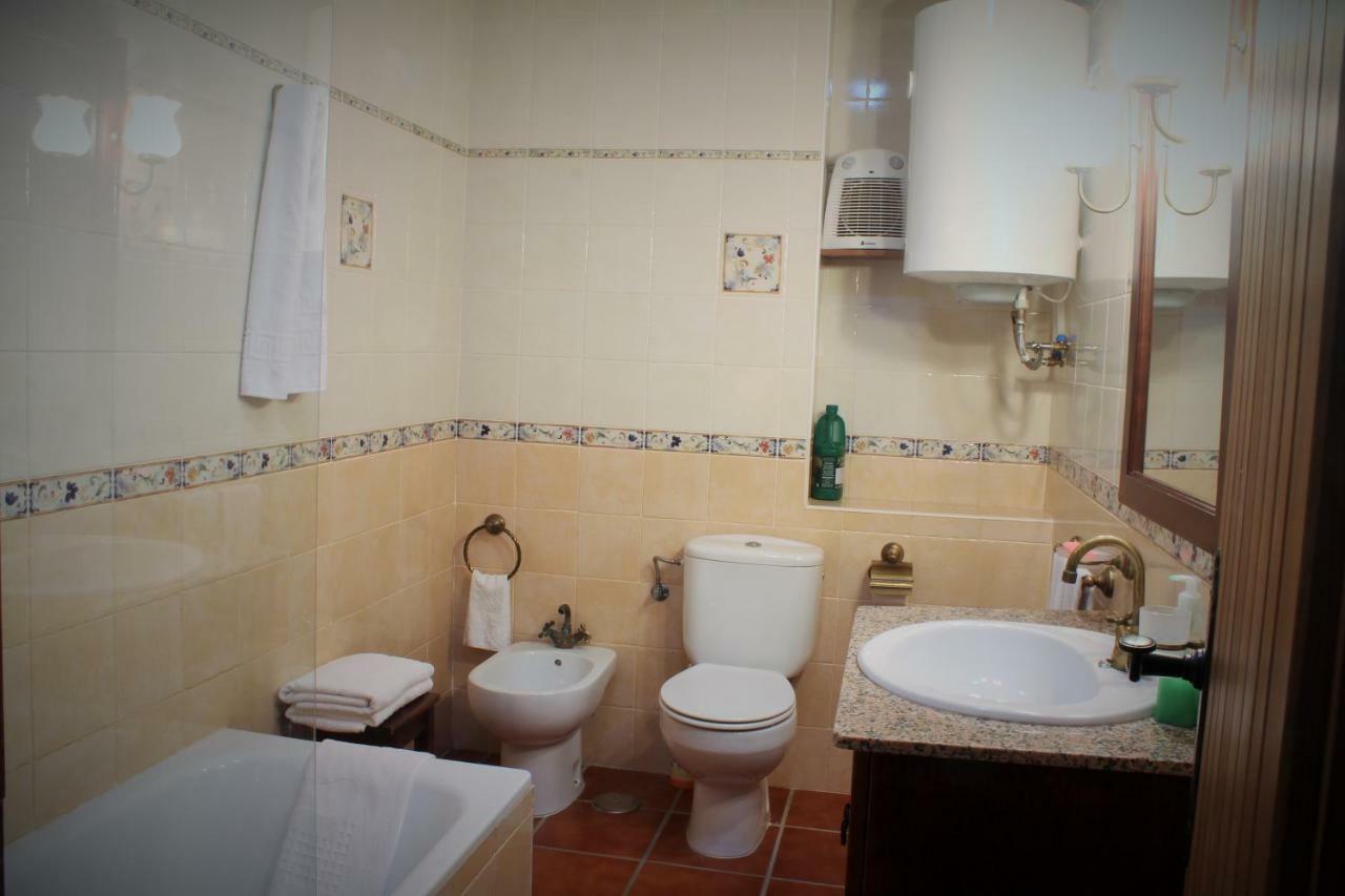 סהרה דה לה סיירה Casas Rurales Molino La Ermita מראה חיצוני תמונה