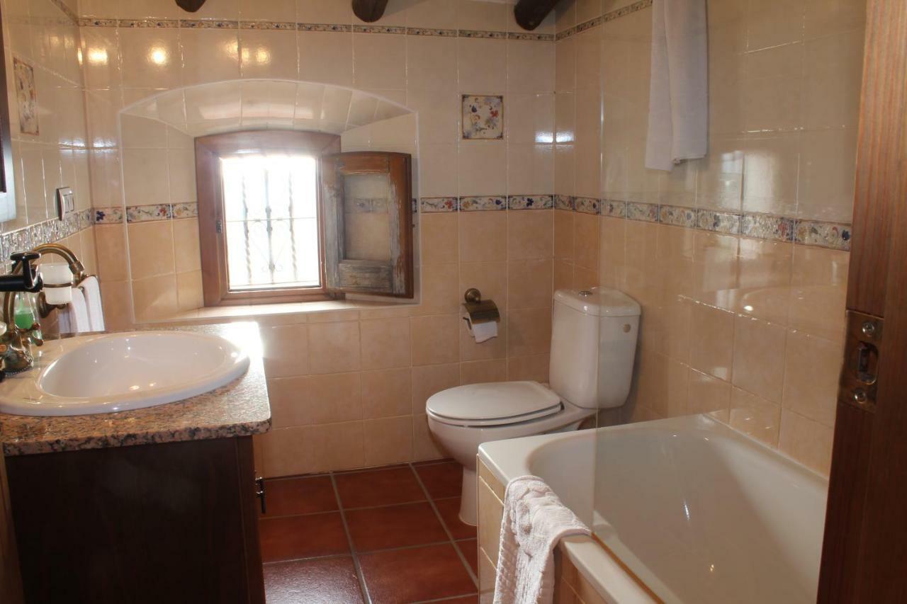 סהרה דה לה סיירה Casas Rurales Molino La Ermita מראה חיצוני תמונה
