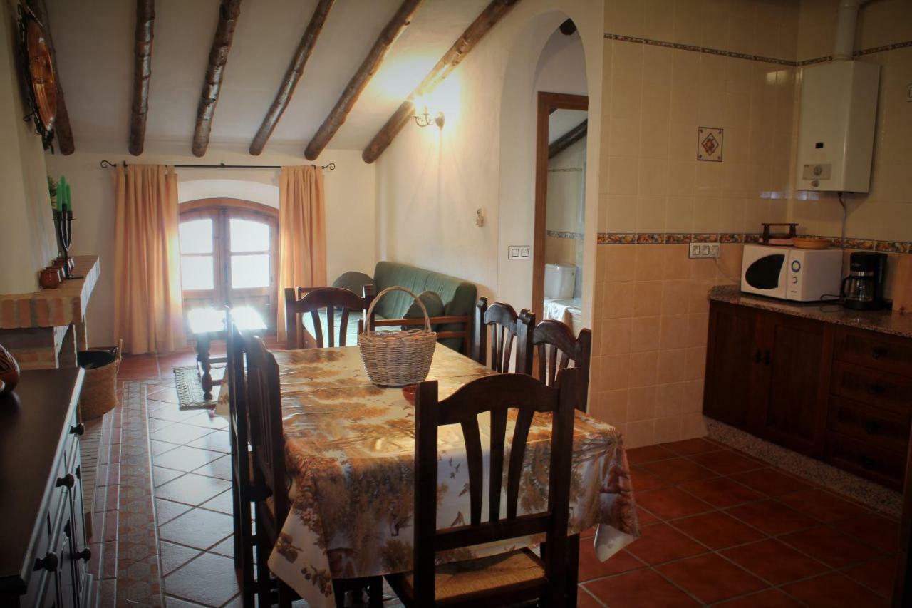 סהרה דה לה סיירה Casas Rurales Molino La Ermita מראה חיצוני תמונה