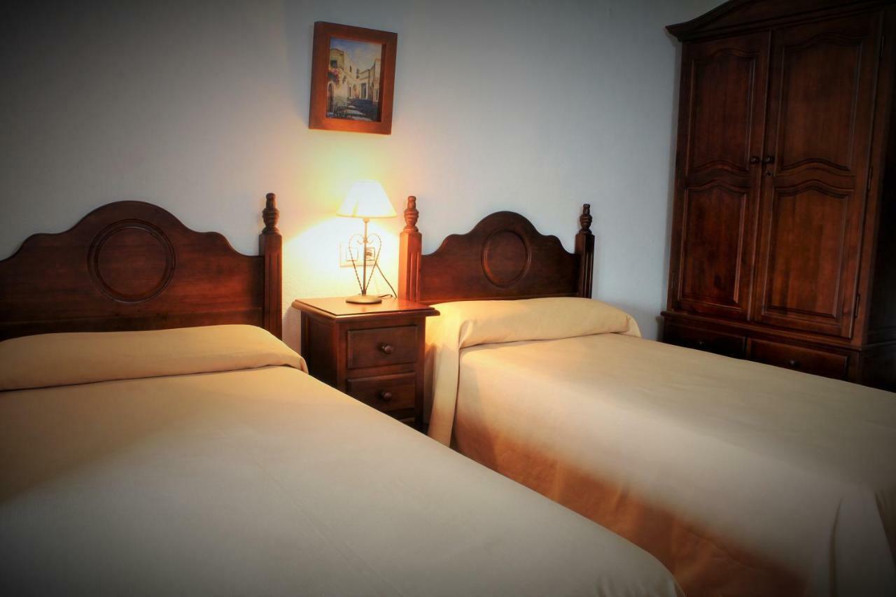 סהרה דה לה סיירה Casas Rurales Molino La Ermita מראה חיצוני תמונה