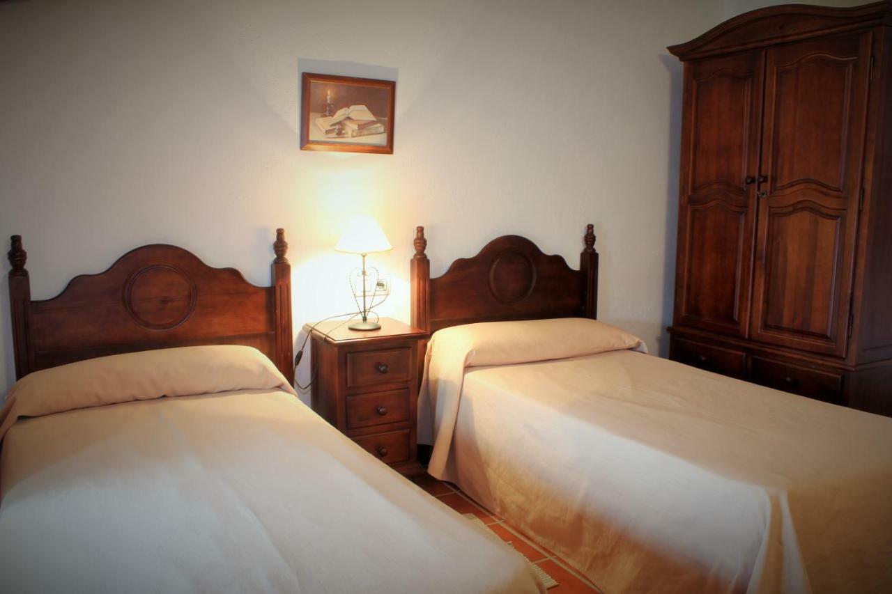 סהרה דה לה סיירה Casas Rurales Molino La Ermita מראה חיצוני תמונה